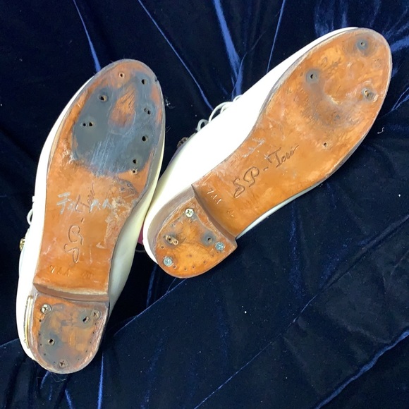 SP Teri Zero Gravity Figure Skating Boots 7 EUC - Picture 10 of 14